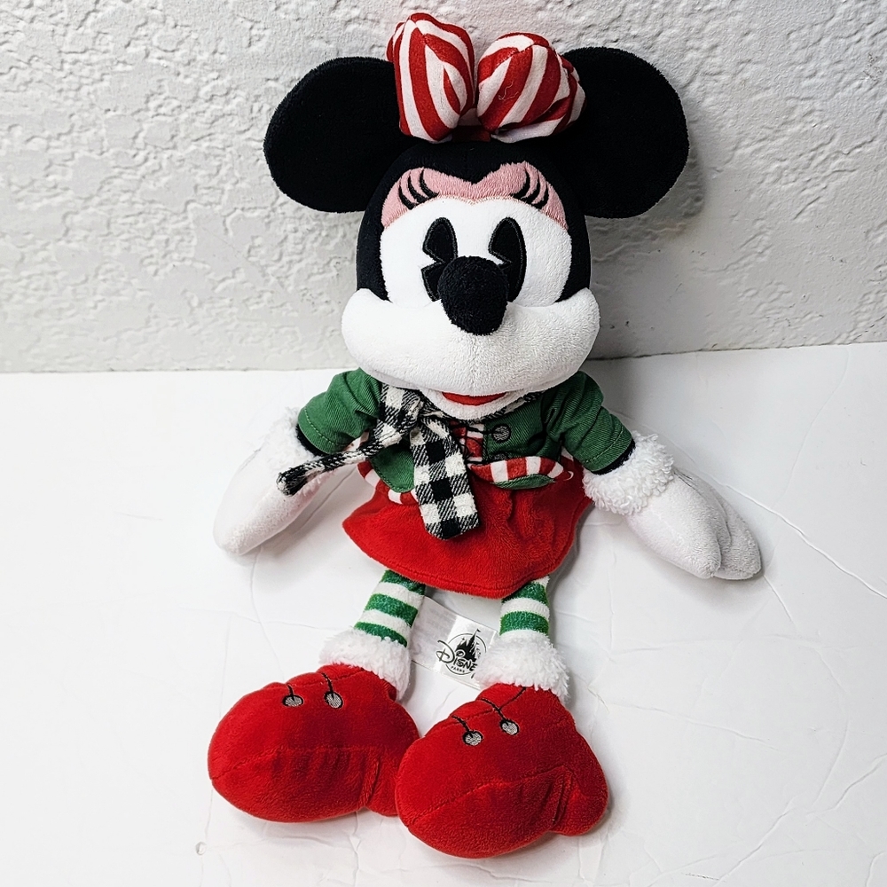 Disney Parks Plush - Minnie Mouse Holiday 2019 - Yuletide Farmhouse - 13''